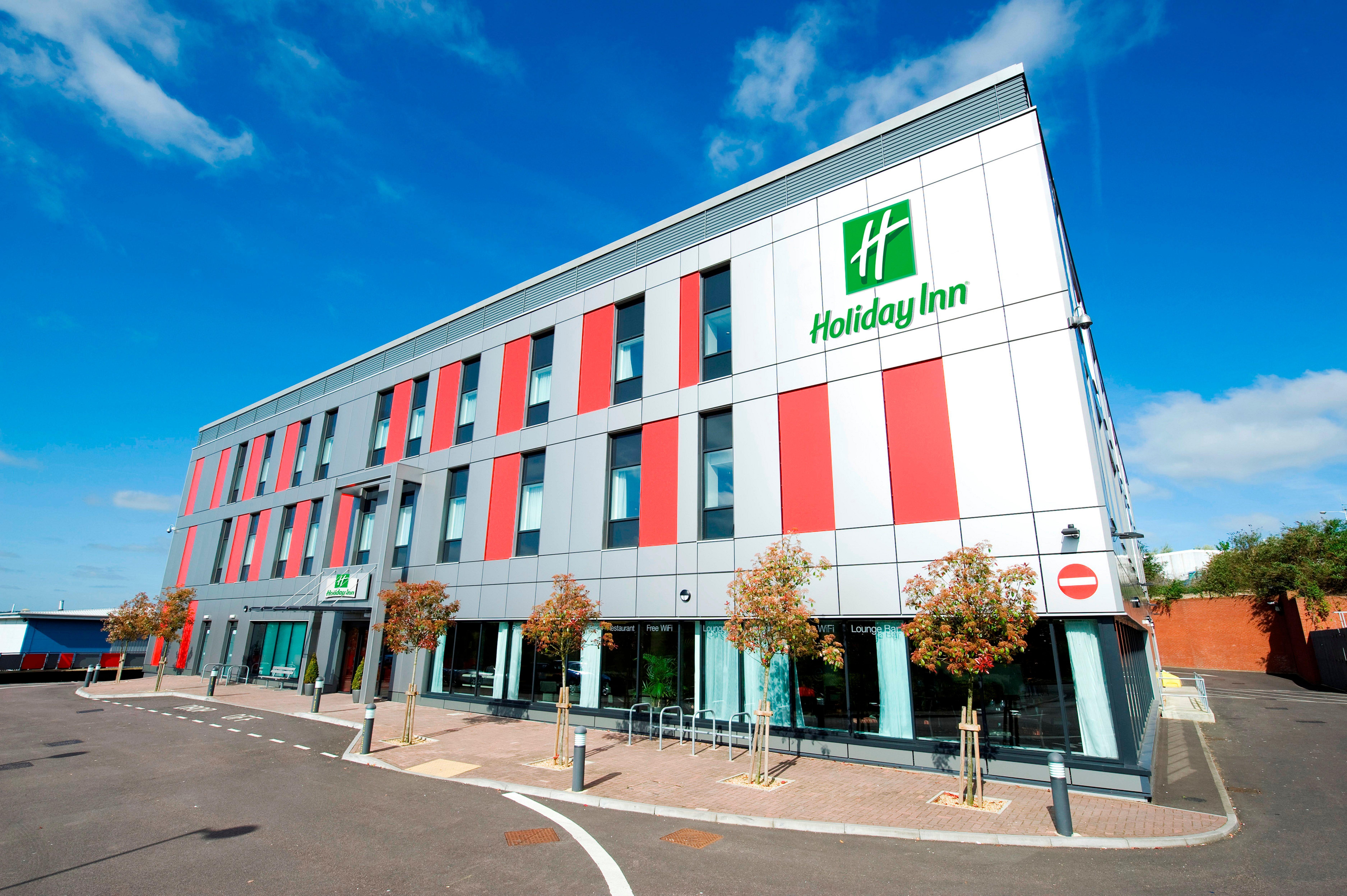 Holiday Inn London Luton Airport By Ihg Eksteriør bilde